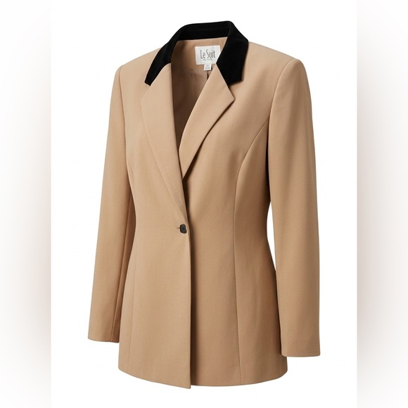 Le Suit Jackets & Blazers - Le Suit Tan Blazer with Black Velvet Collar